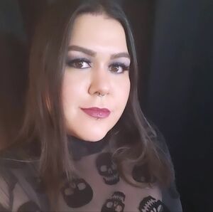 Meet your Posher, Devan